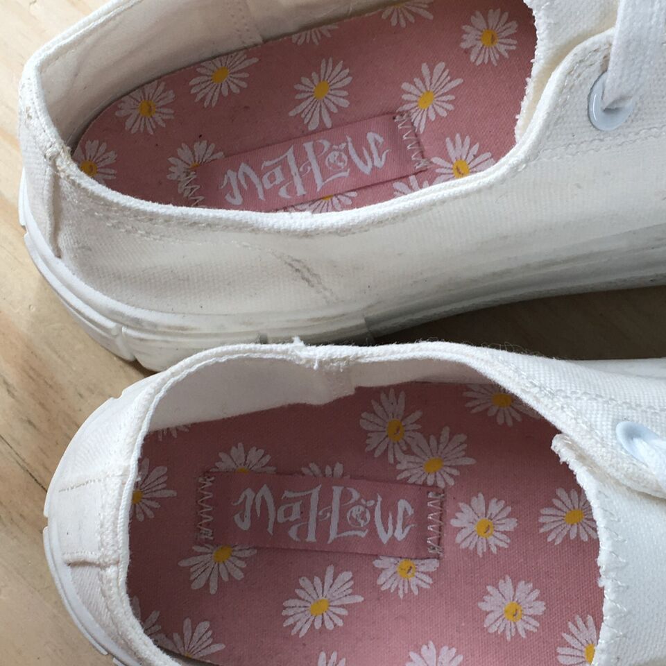 Zapatos Mad Love para mujer 8 Americano plataforma zapatillas de lona blanca con cordones informales - Image 2